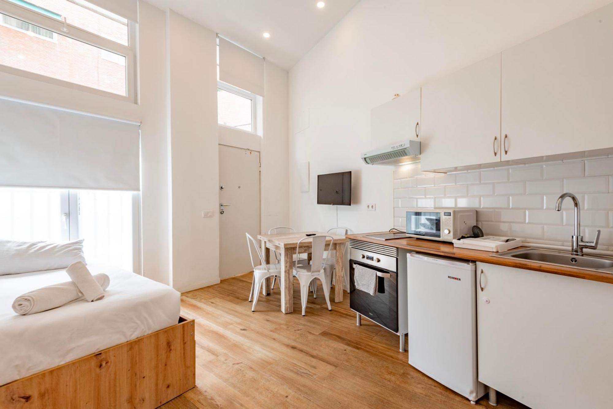 New 1 Min Metro, Cozy 1 Bed Close To Downtown, Wifi A *
